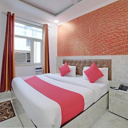 Hotel O Kanak Palace Νέο Δελχί Εξωτερικό φωτογραφία