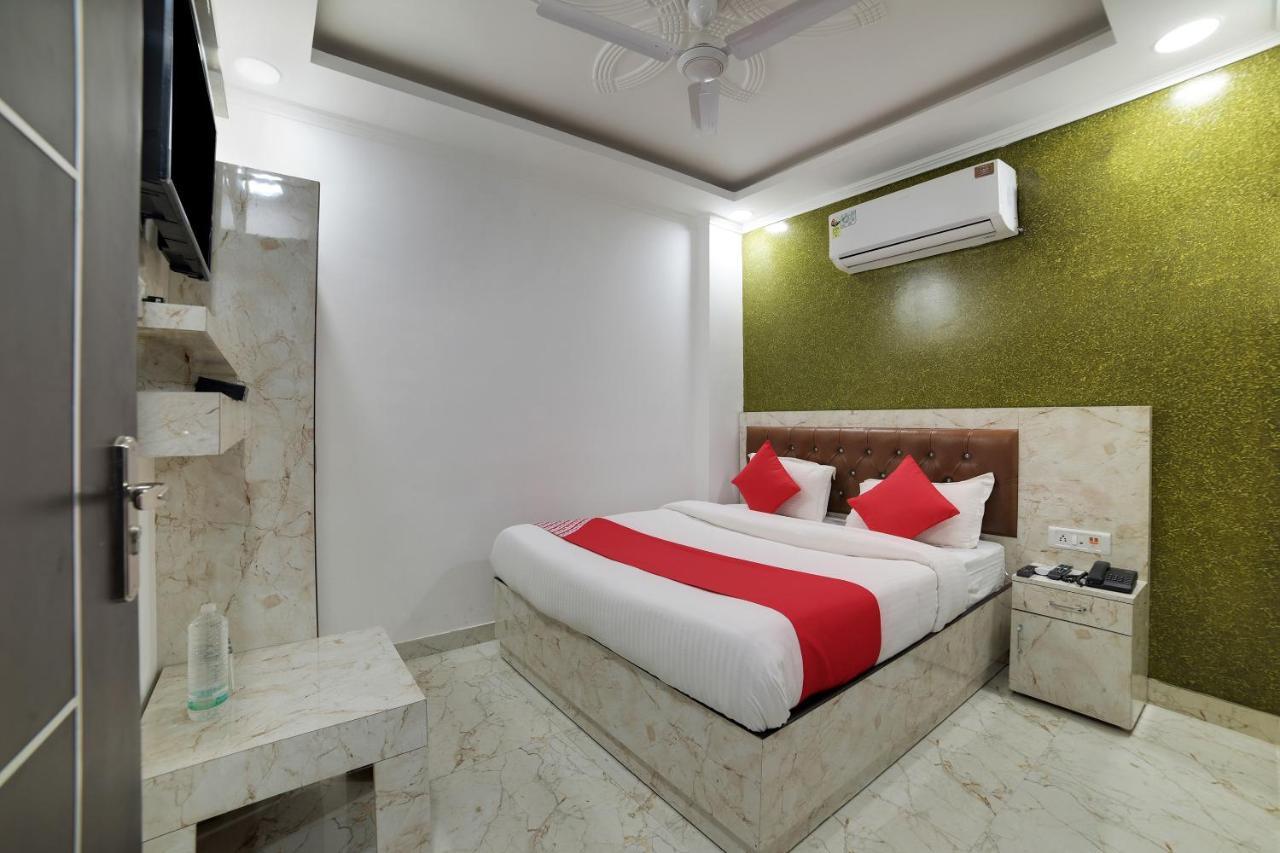 Hotel O Kanak Palace Νέο Δελχί Εξωτερικό φωτογραφία