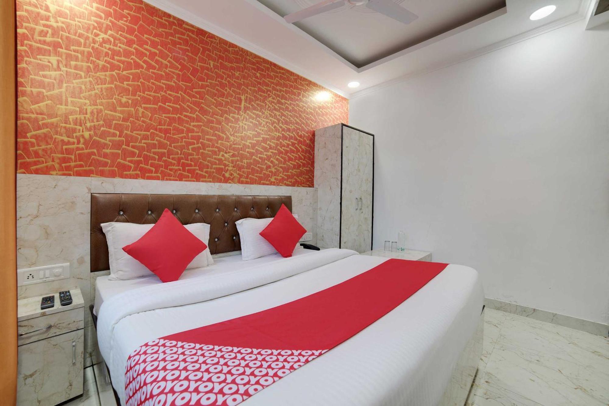 Hotel O Kanak Palace Νέο Δελχί Εξωτερικό φωτογραφία