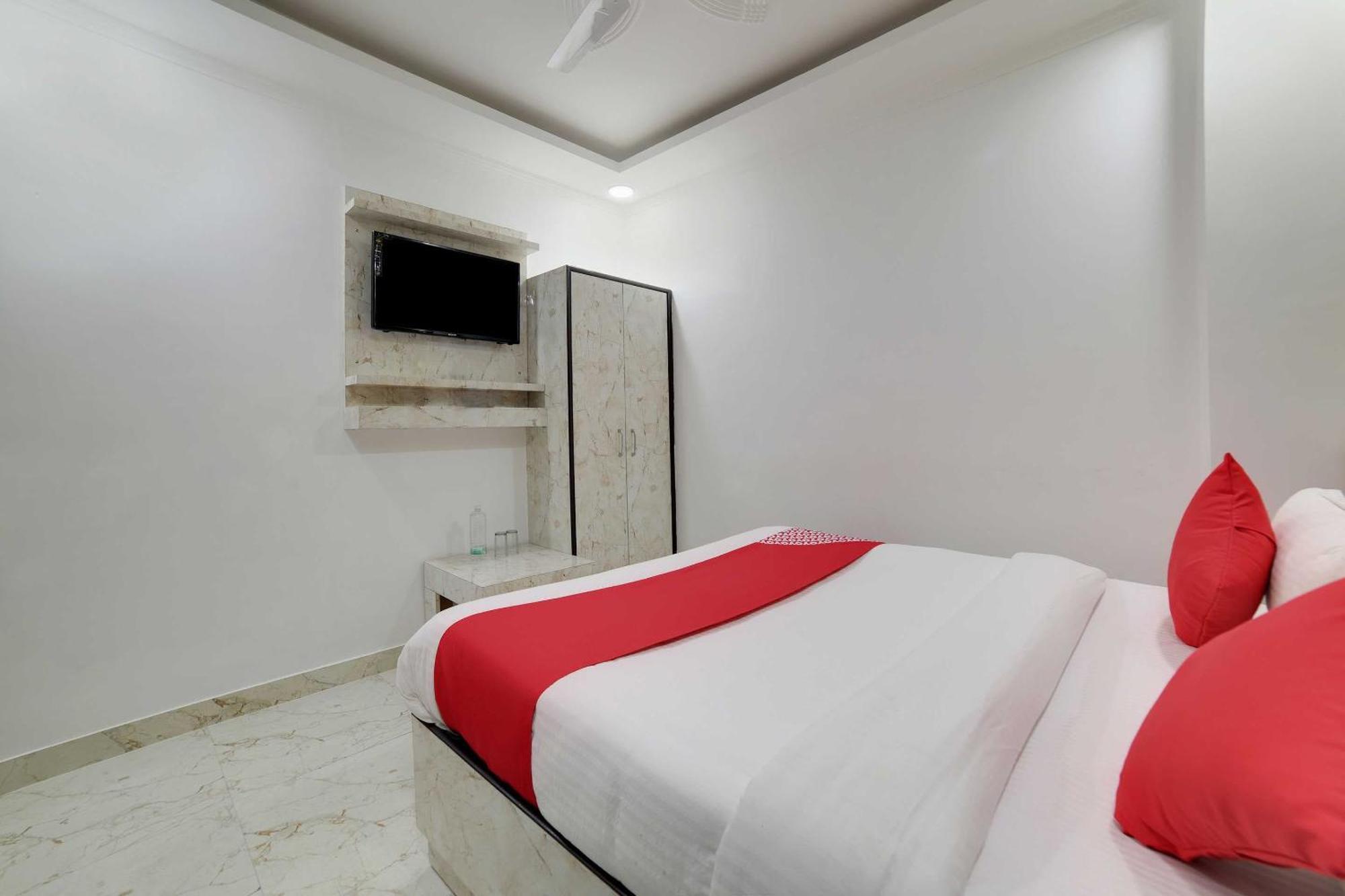 Hotel O Kanak Palace Νέο Δελχί Εξωτερικό φωτογραφία