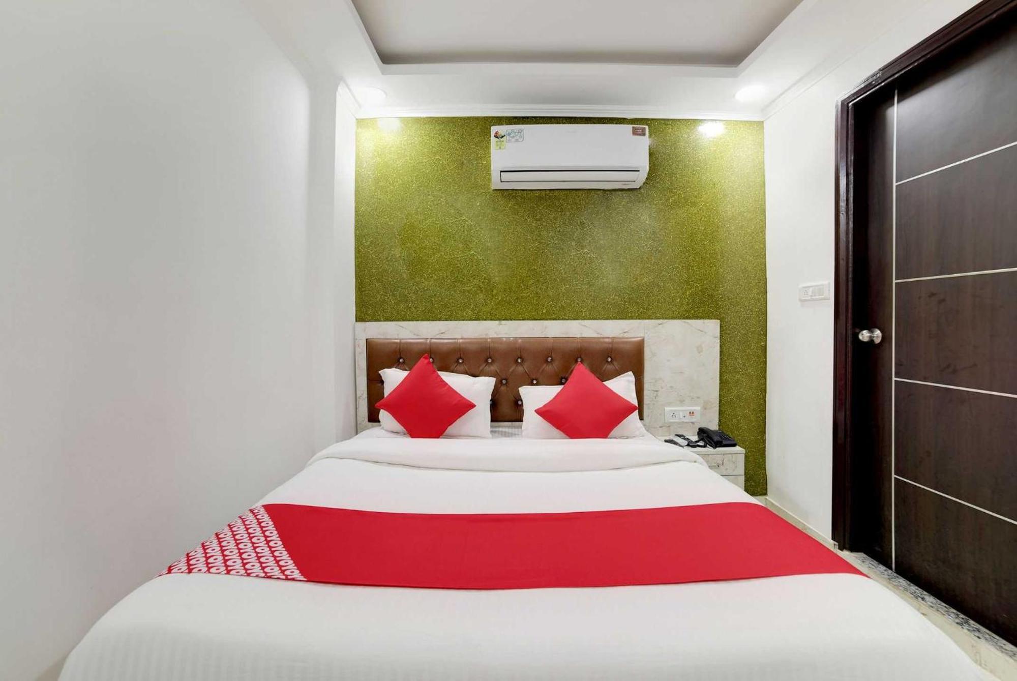 Hotel O Kanak Palace Νέο Δελχί Εξωτερικό φωτογραφία
