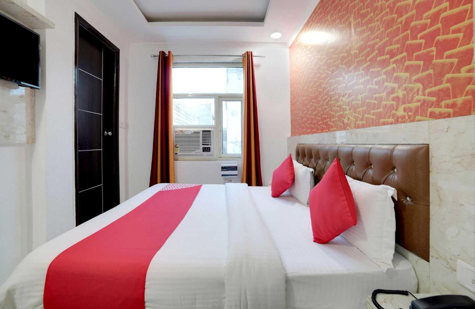 Hotel O Kanak Palace Νέο Δελχί Εξωτερικό φωτογραφία